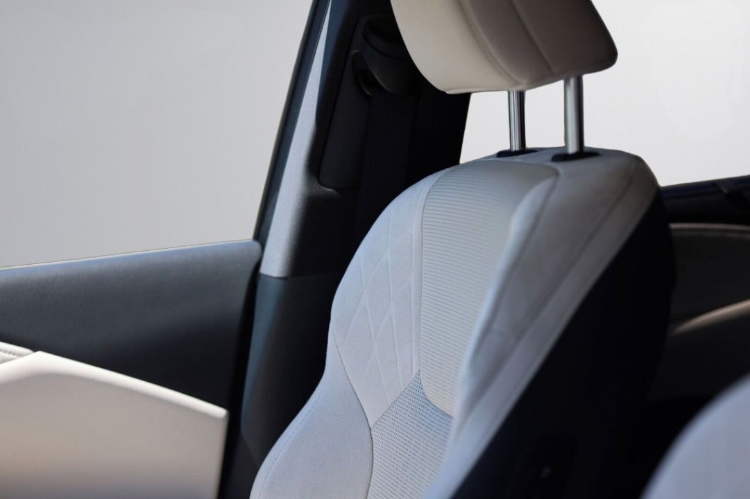 Lexus Seria RX 450h+ AWD Luxury Line - foto 20