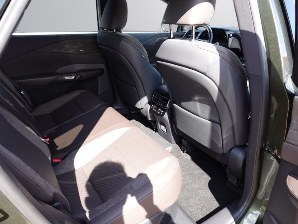 Lexus Seria RX 450h+ - foto 9