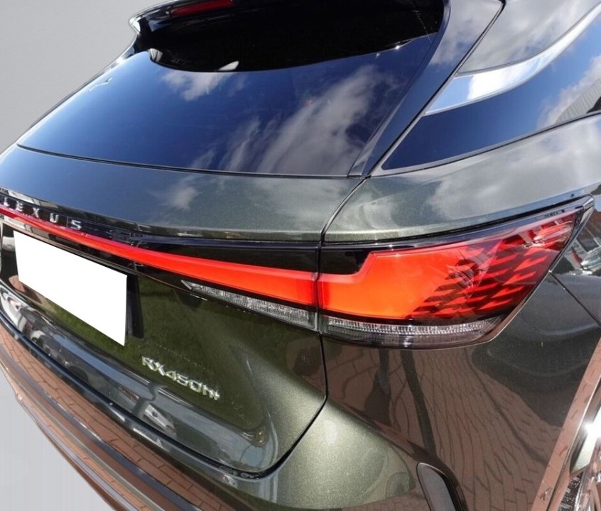Lexus Seria RX 450h+ - foto 30