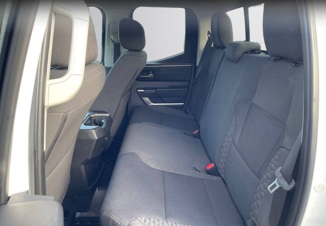 Toyota Tundra TRD - foto 17