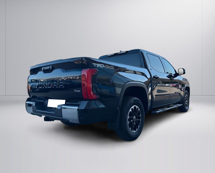 Toyota Tundra SR (2)