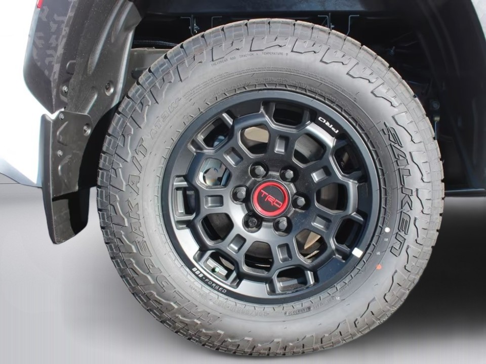 Toyota Tundra TRD PRO - foto 9