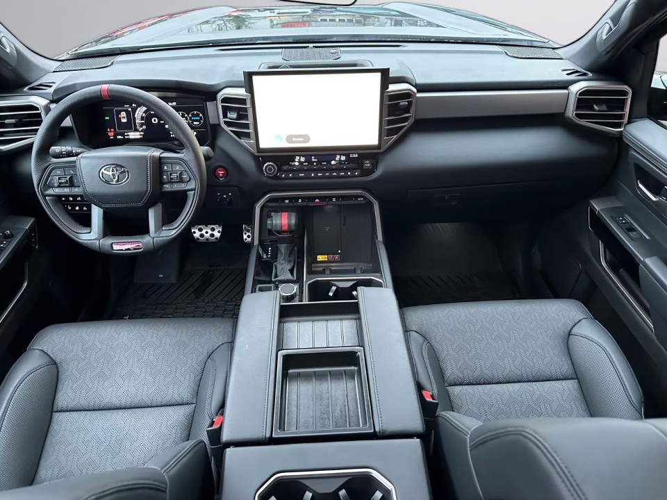 Toyota Tundra - foto 10