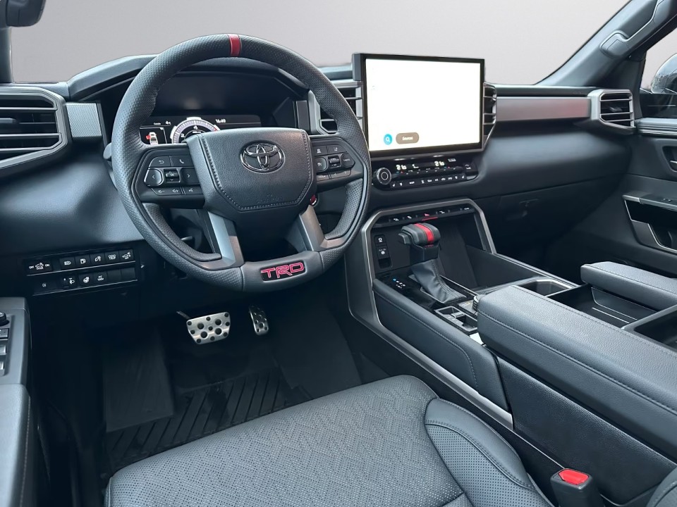 Toyota Tundra - foto 11