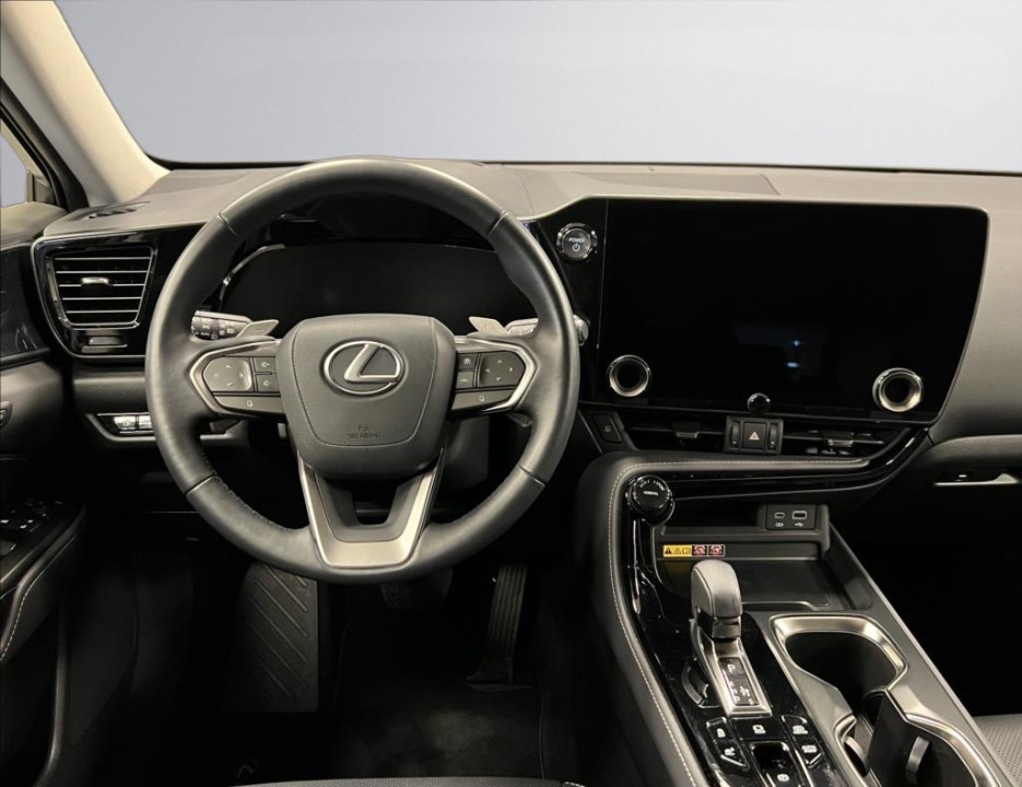 Lexus Seria NX 450h+ AWD Prestige - foto 13