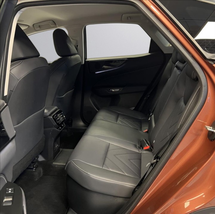 Lexus Seria NX 450h+ AWD Prestige - foto 10