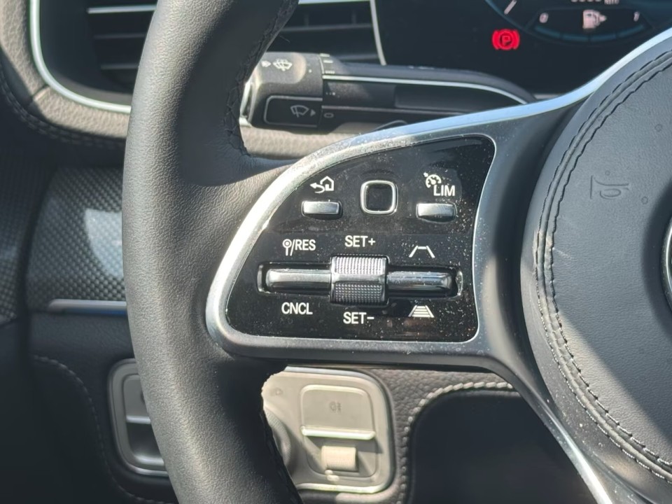 Mercedes-Benz GLE Coupé 350e 4MATIC AMG - foto 13