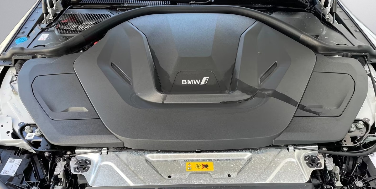 BMW i4 eDrive40 Gran Coupe - foto 11