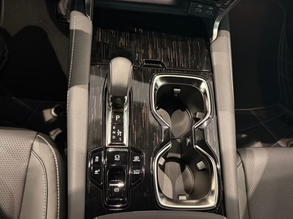 Lexus Seria RX 450h+ E-Four Executive - foto 11