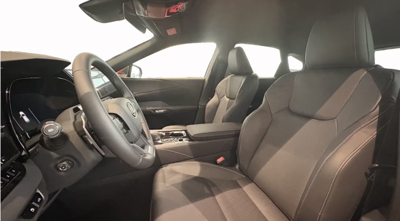 Lexus Seria RX 450h+ E-Four Executive - foto 7