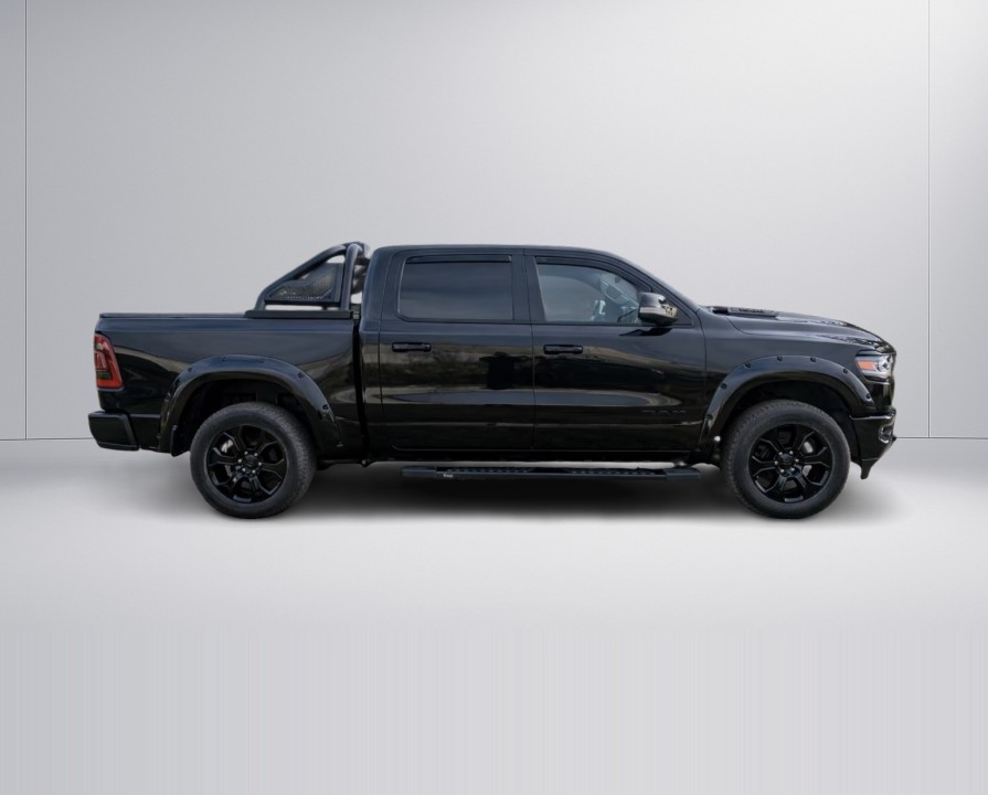 Dodge RAM 1500 Laramie (2)