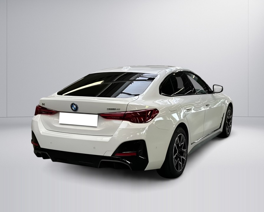 BMW i4 eDrive40 Gran Coupe (5)