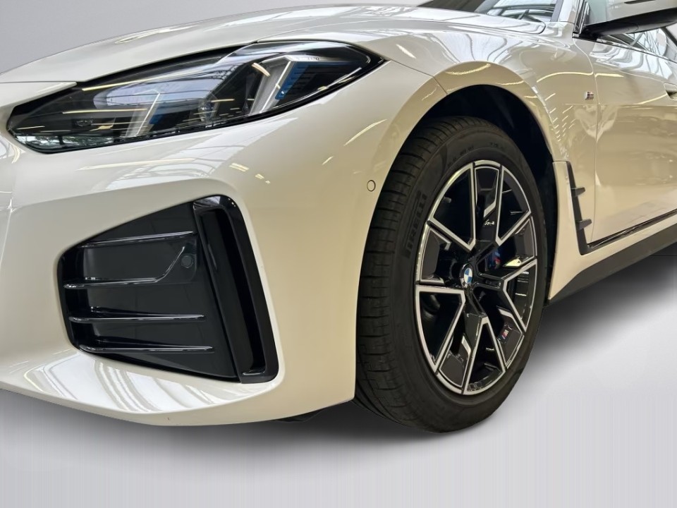 BMW i4 eDrive40 Gran Coupe - foto 16