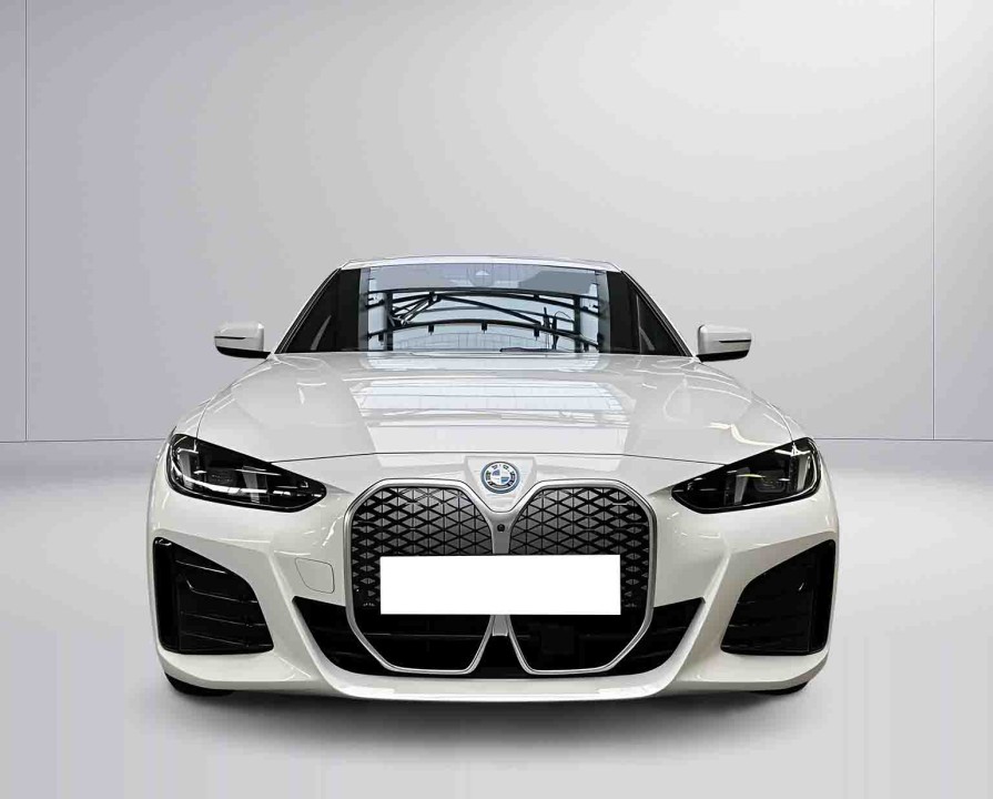 BMW i4 eDrive40 Gran Coupe (2)