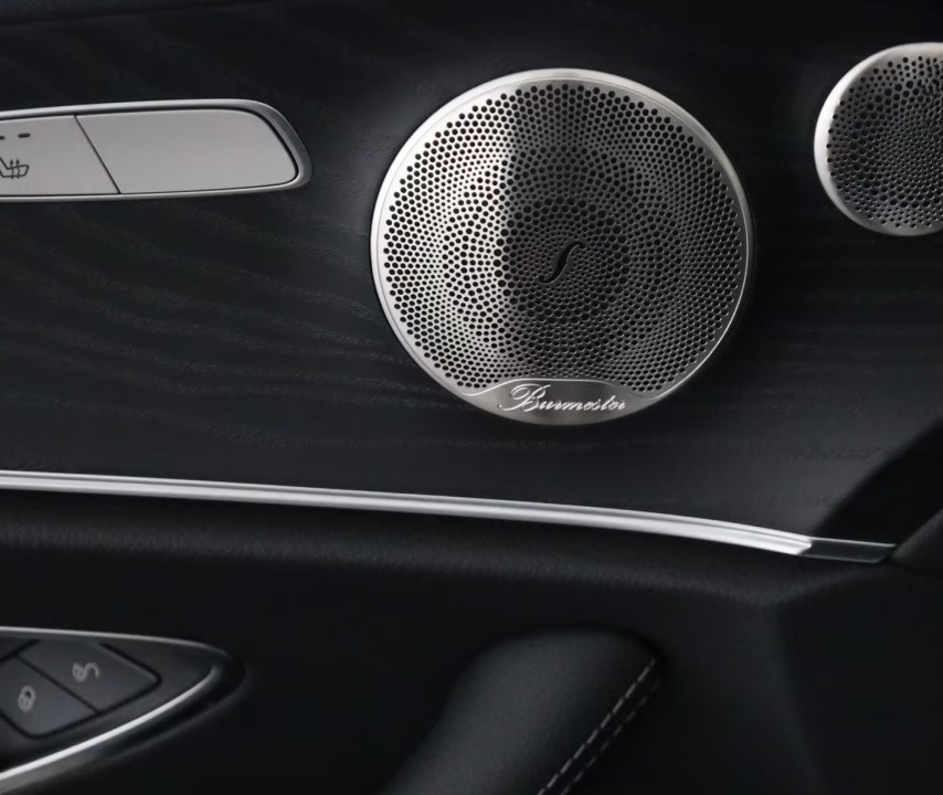Mercedes-Benz E 300 AMG Line - foto 21