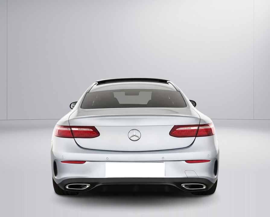 Mercedes-Benz E 300 AMG Line (4)