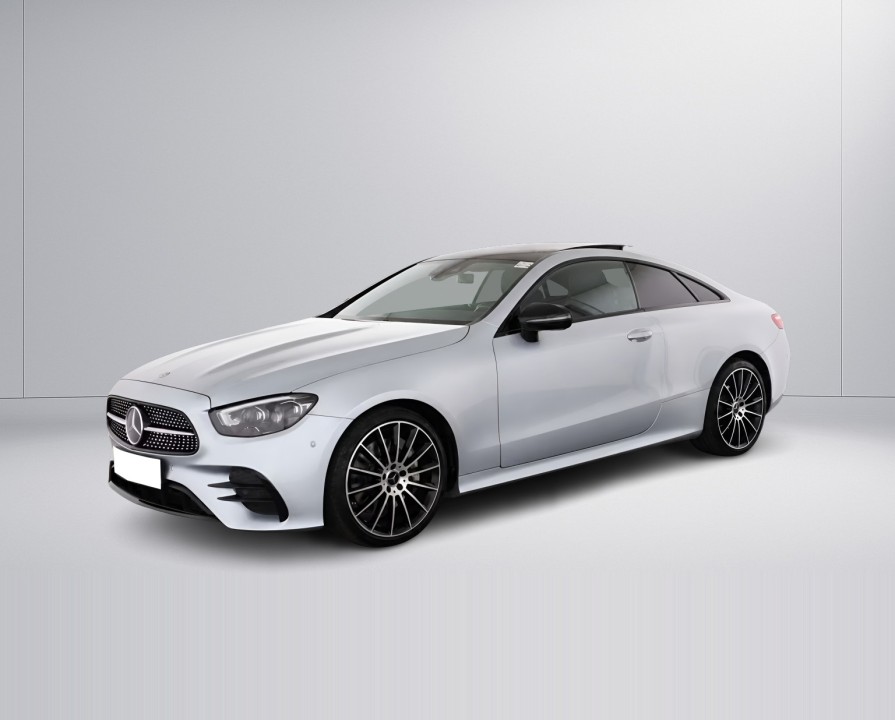 Mercedes-Benz E 300 AMG Line - foto 7