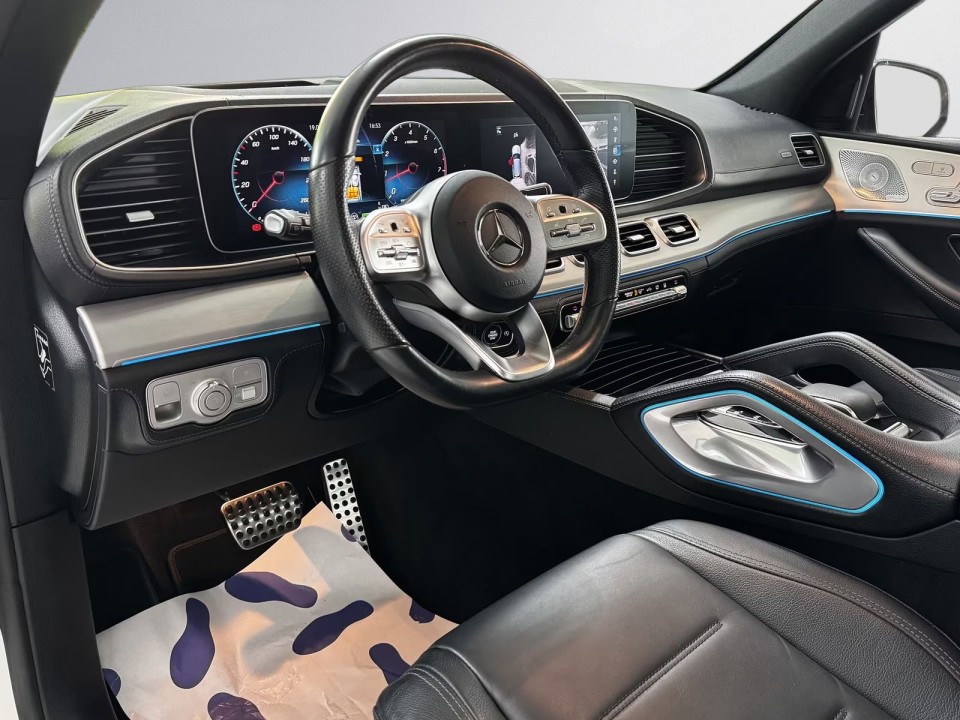Mercedes-Benz GLE 450 4MATIC AMG - foto 11