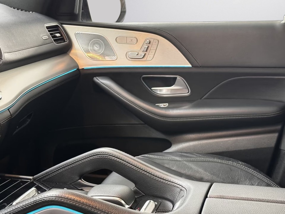 Mercedes-Benz GLE 450 4MATIC AMG - foto 27