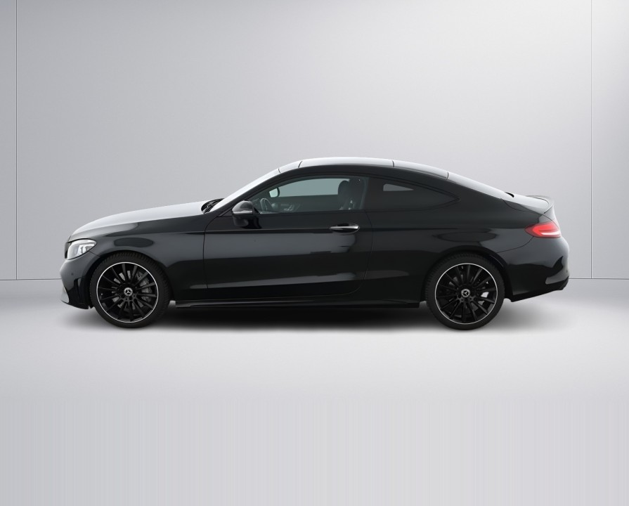 Mercedes-Benz C 300 Coupe AMG Line - foto 6