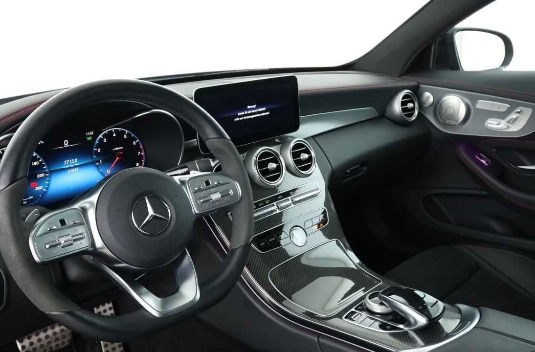 Mercedes-Benz C 300 Coupe AMG Line - foto 9