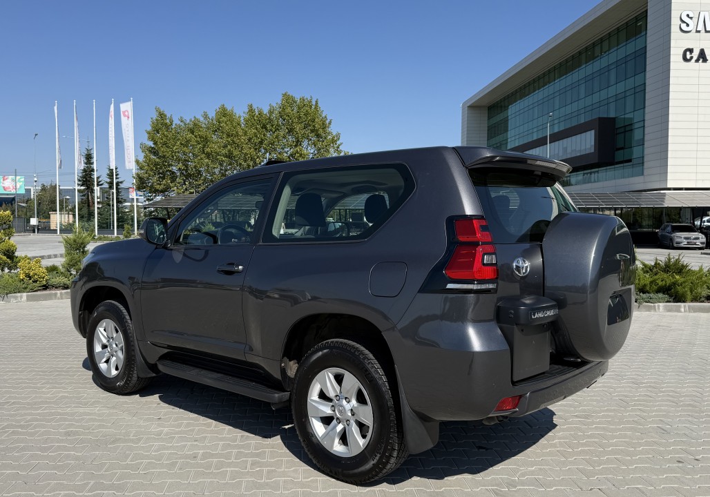 Toyota Land Cruiser Comfort (5)