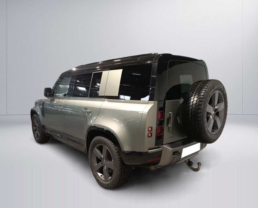 Land Rover Defender 110 X-Dynamic (3)
