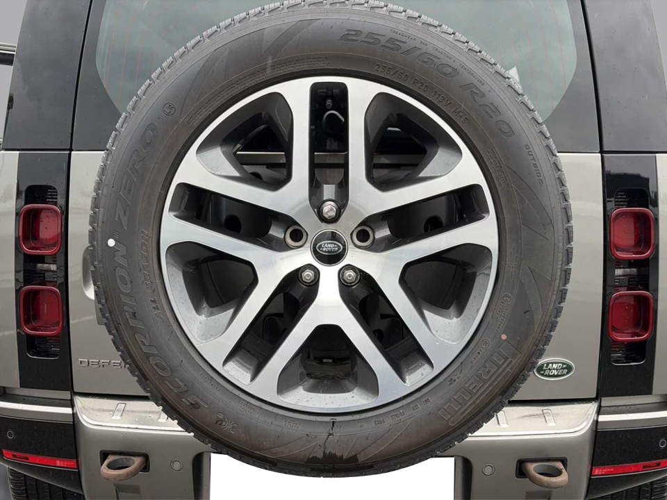 Land Rover Defender 110 D300 X-Dynamic SE - foto 13