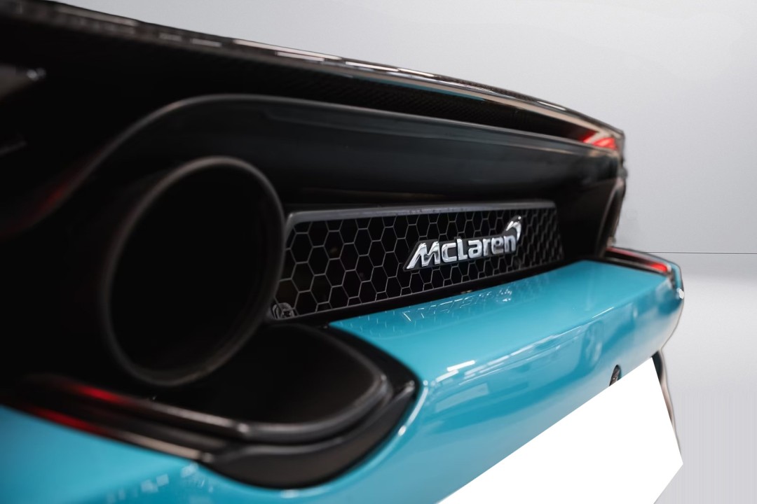 McLaren 720S Spider - foto 22