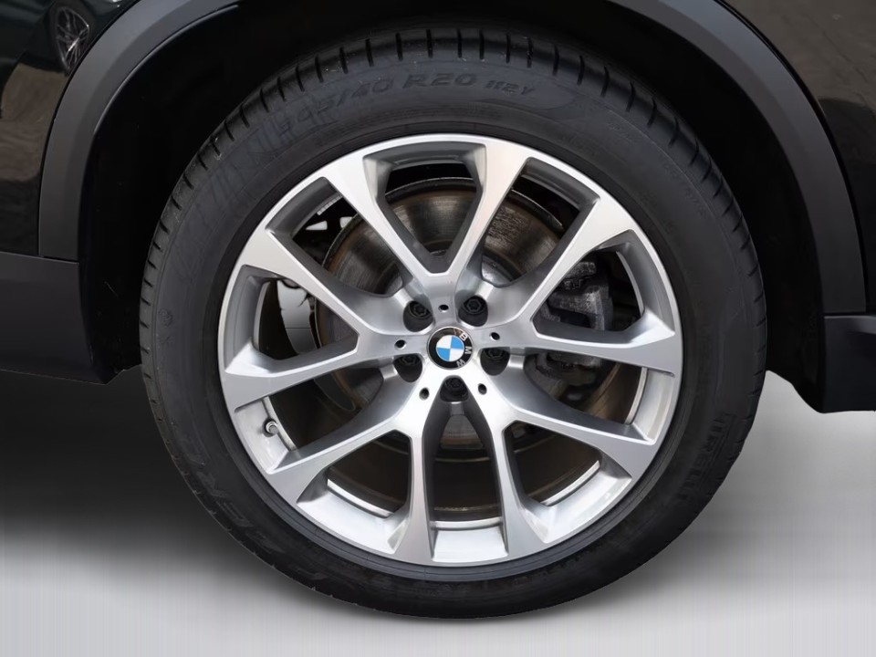 BMW X5 - foto 26
