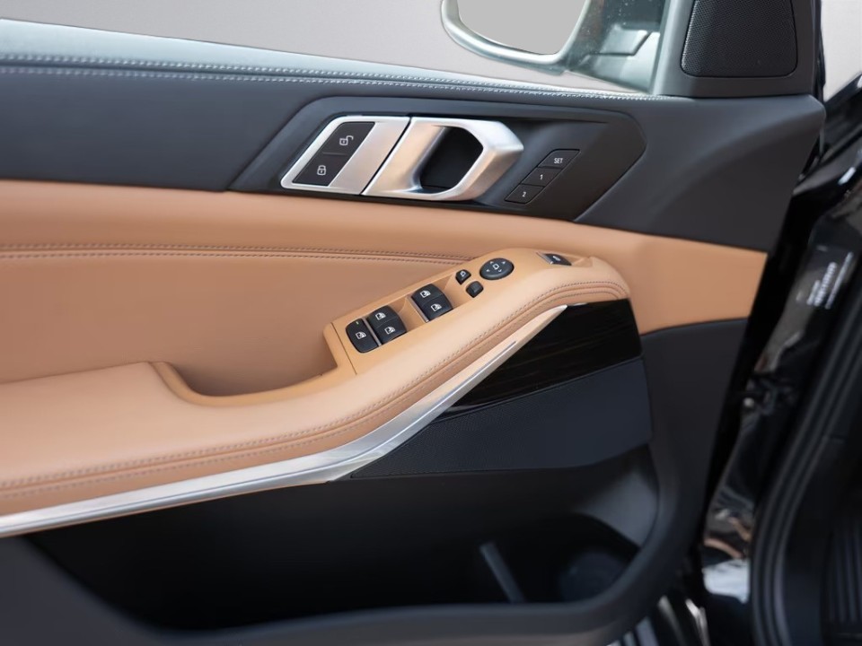 BMW X5 - foto 17