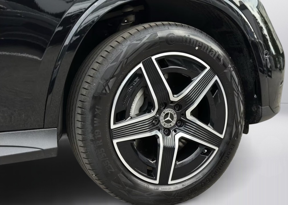 Mercedes-Benz GLC 300e 4MATIC AMG Line - foto 25