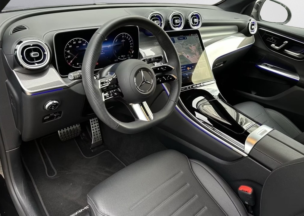 Mercedes-Benz GLC 300e 4MATIC AMG Line - foto 11
