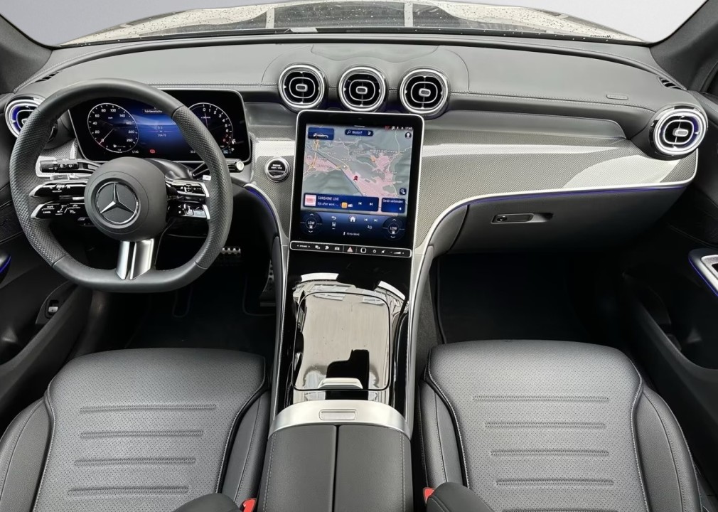 Mercedes-Benz GLC 300e 4MATIC AMG Line - foto 10