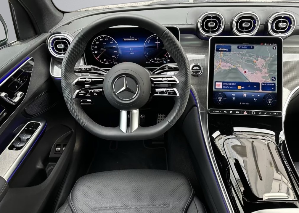 Mercedes-Benz GLC 300e 4MATIC AMG Line - foto 9