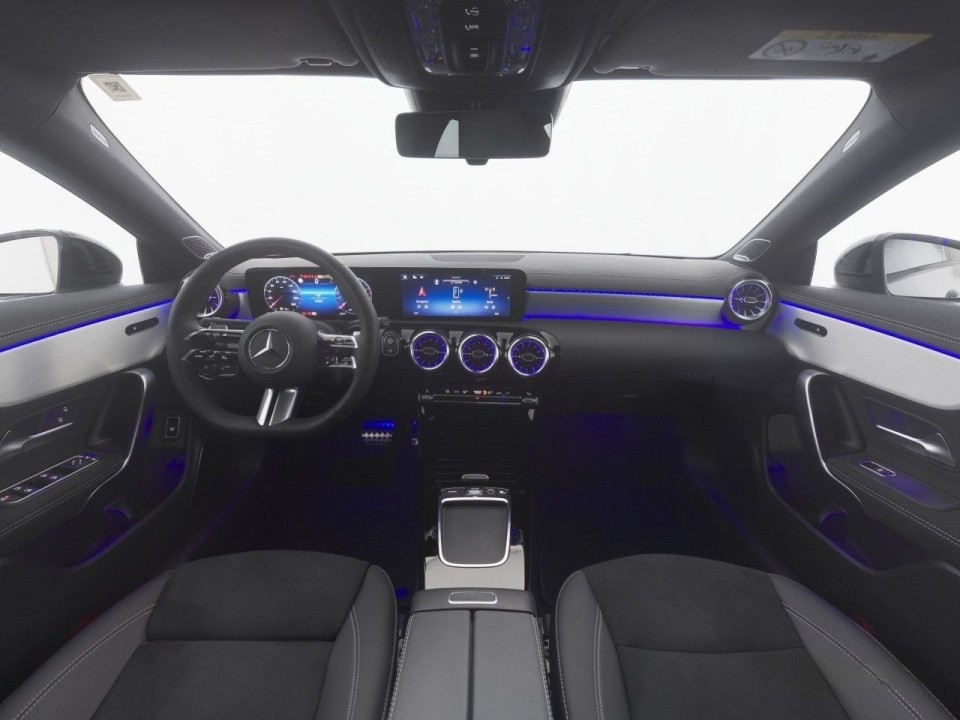 Mercedes-Benz CLA 220 4MATIC - foto 17