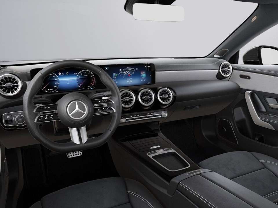 Mercedes-Benz CLA 220 4MATIC - foto 16