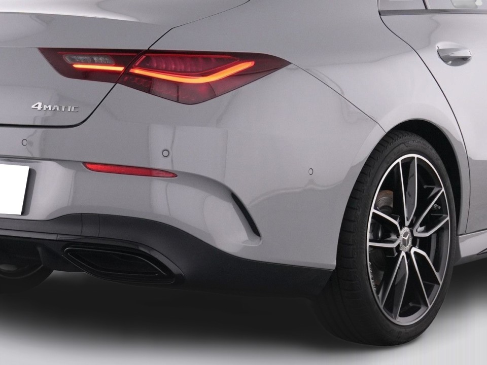Mercedes-Benz CLA 220 4MATIC - foto 23
