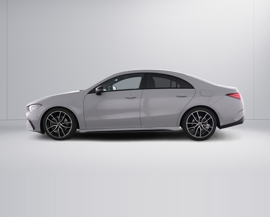 Mercedes-Benz CLA 220 4MATIC - foto 12