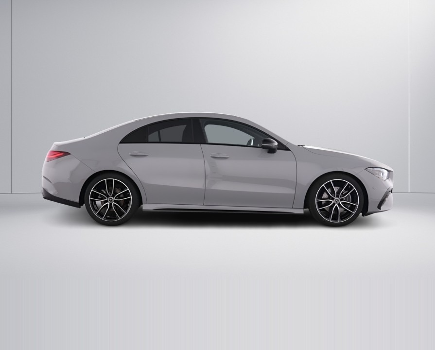 Mercedes-Benz CLA 220 4MATIC - foto 6
