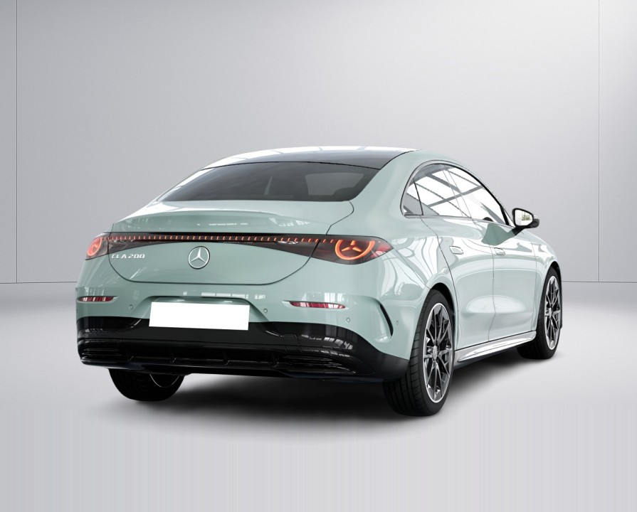 Mercedes-Benz CLA 200 AMG (5)