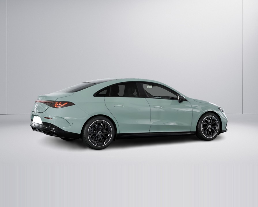 Mercedes-Benz CLA 200 AMG (4)