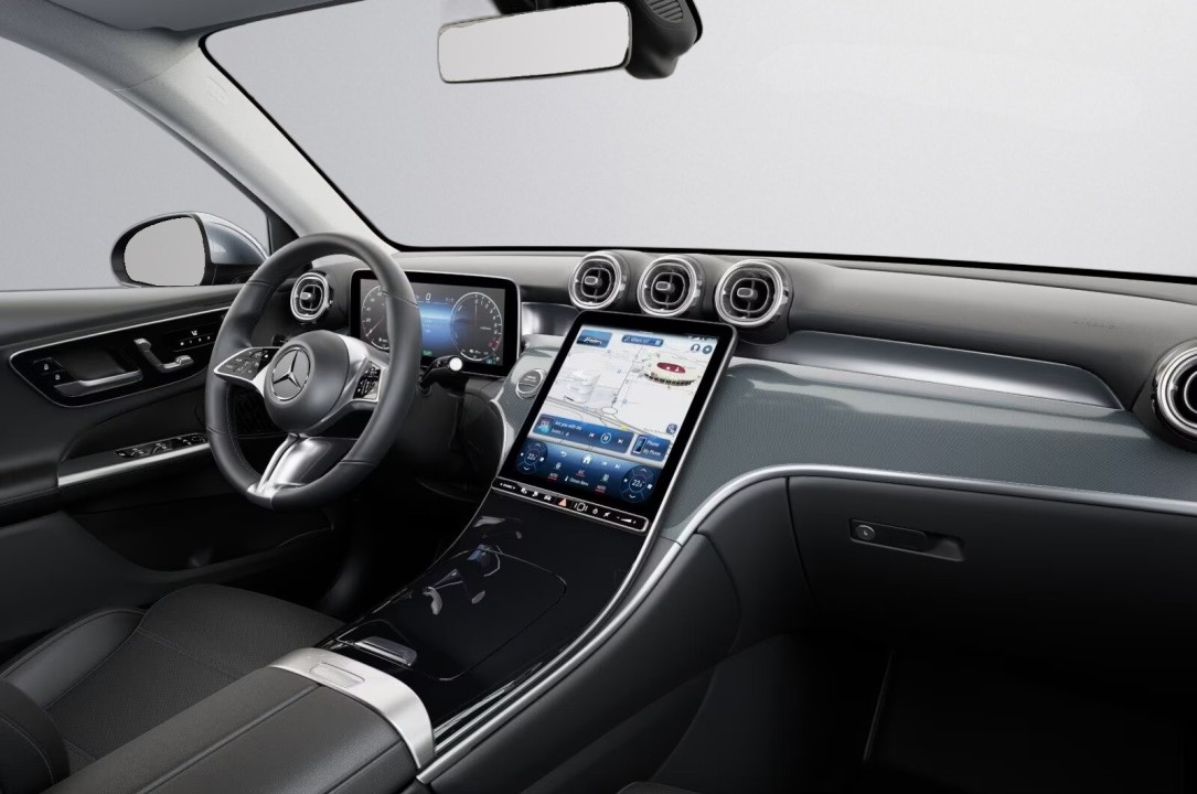 Mercedes-Benz GLC 300e 4MATIC - foto 13