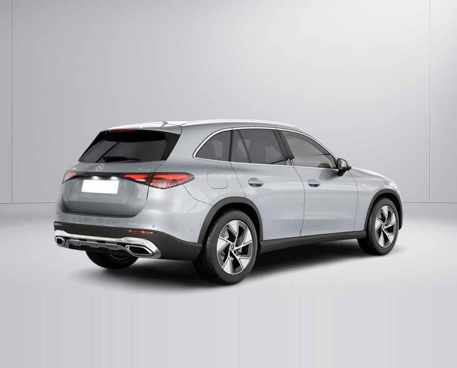 Mercedes-Benz GLC 300e 4MATIC (5)