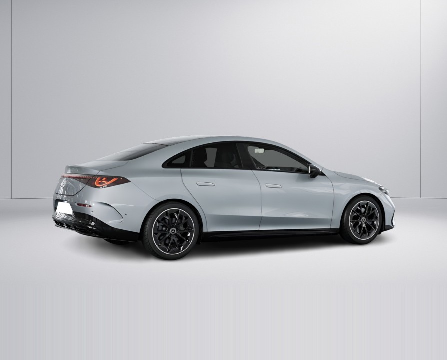 Mercedes-Benz CLA 200 AMG (4)