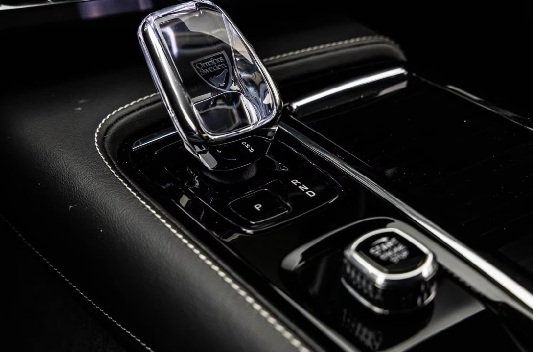 Volvo S90 T8 - foto 20