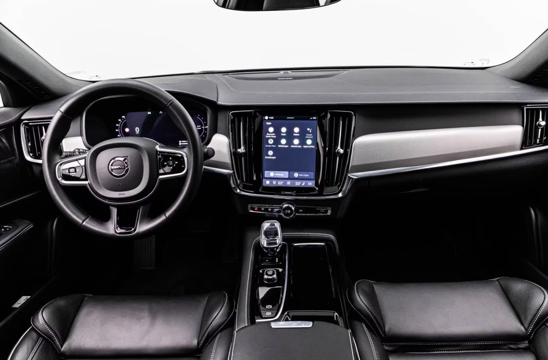 Volvo S90 T8 - foto 14