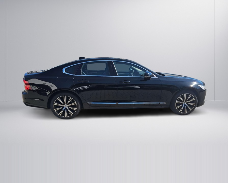 Volvo S90 Ultimate Bright Recharge (2)