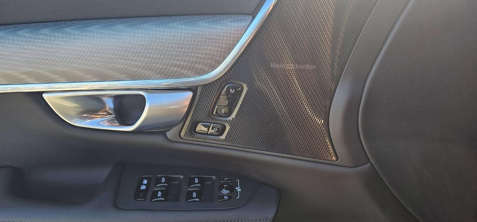 Volvo S90 Ultimate Bright Recharge - foto 18