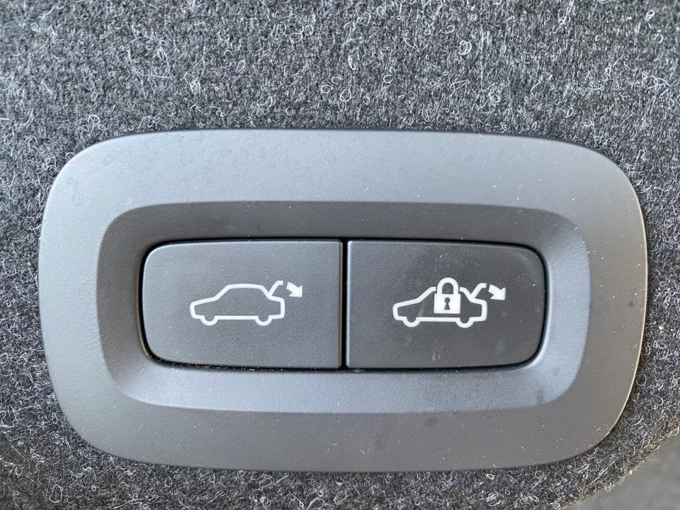 Volvo S90 T8 Ultimate - foto 15